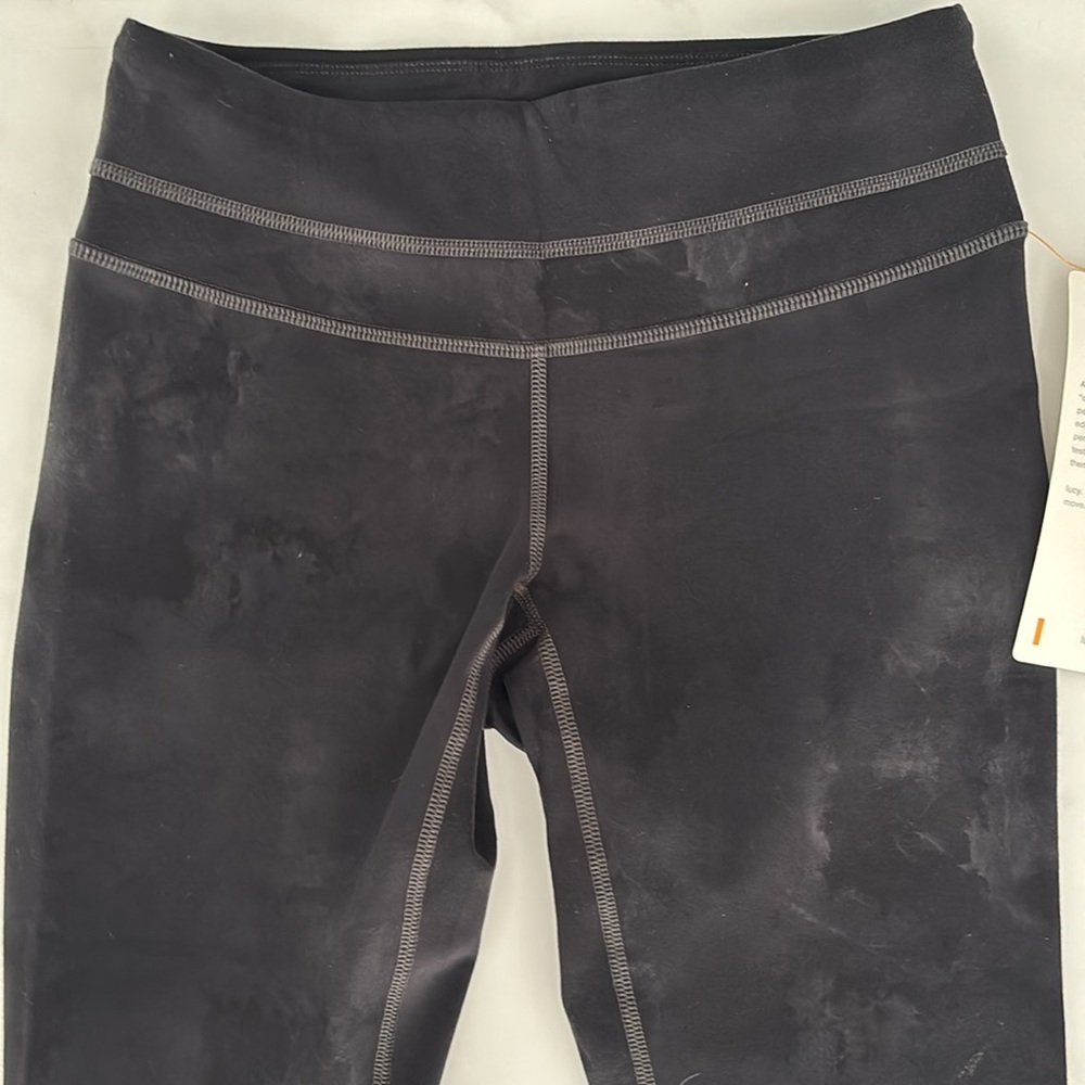 Lucy Studio Hatha Capri Leggings View 4